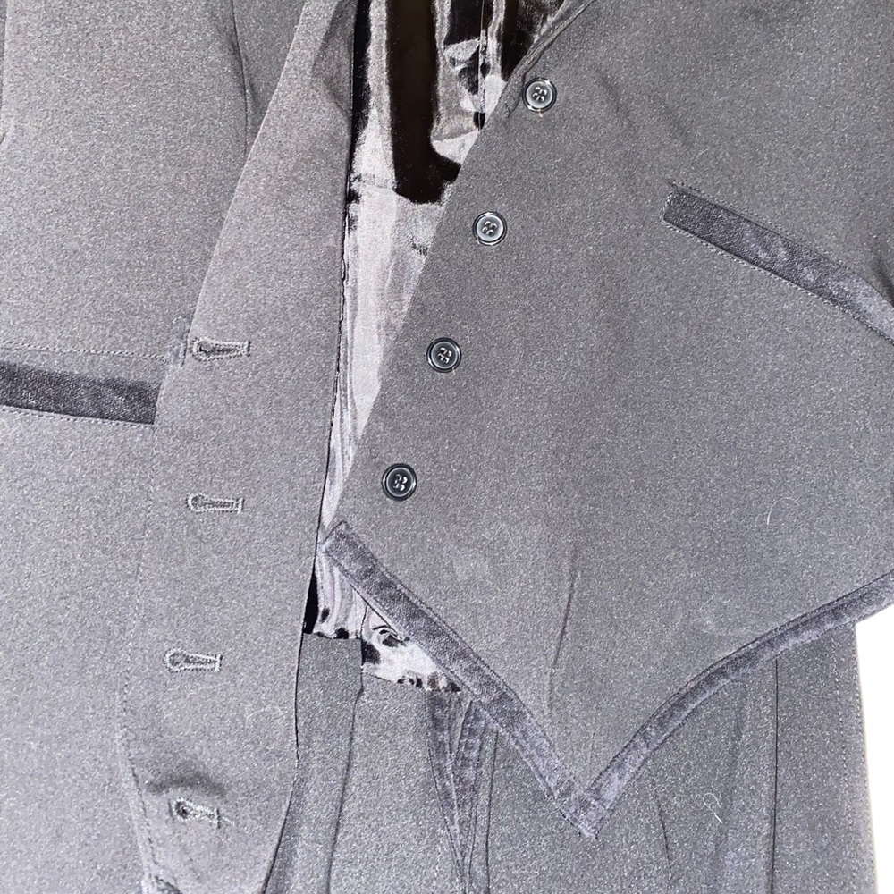 Butler Coat - Picture 6 of 6